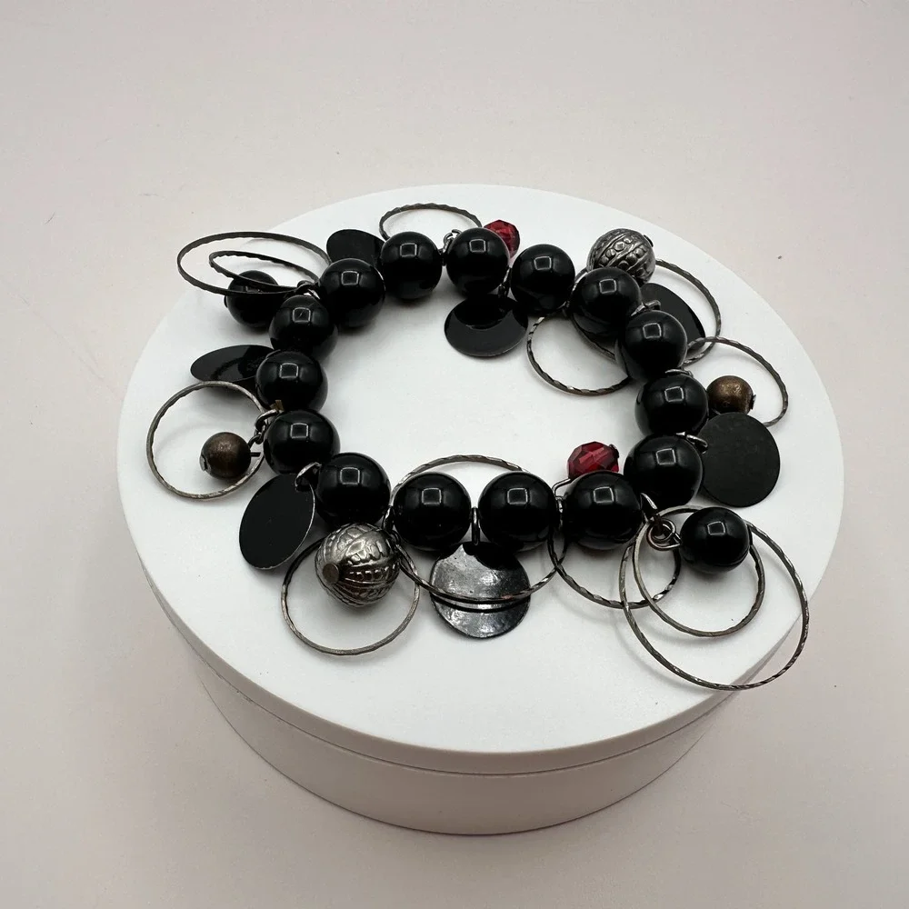 Vintage 90s Silver Tone Black Beaded Charm Bracelet Women's Jewelry